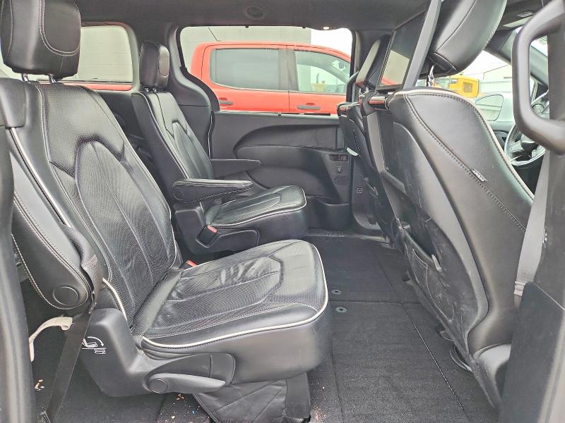 Продажа на аукционе авто 2018 Chrysler Pacifica, vin: 2C4RC1GG8JR261911, номер лота: 51683366