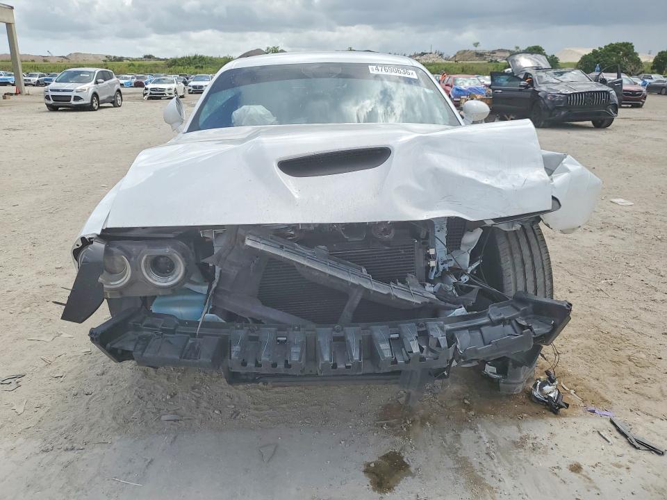 47690636 :رقم المزاد ، 2C3CDZJG7NH249792 vin ، 2022 Dodge Challenger مزاد بيع