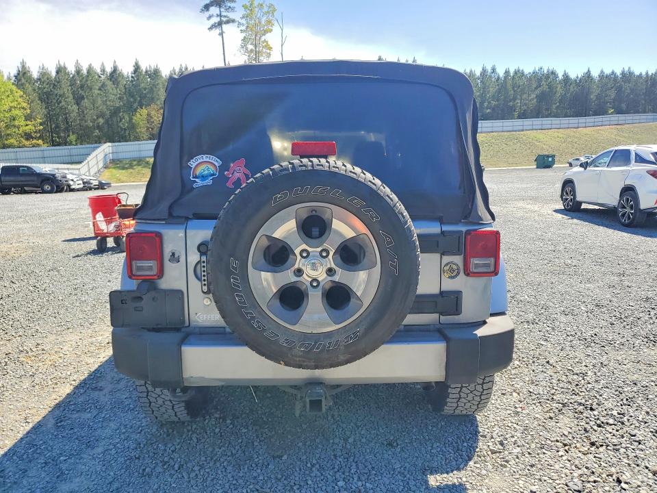 Продаж на аукціоні авто 2018 Jeep Wrangler Unlimited, vin: 1C4HJWEG2JL921208, номер лоту: 49186386