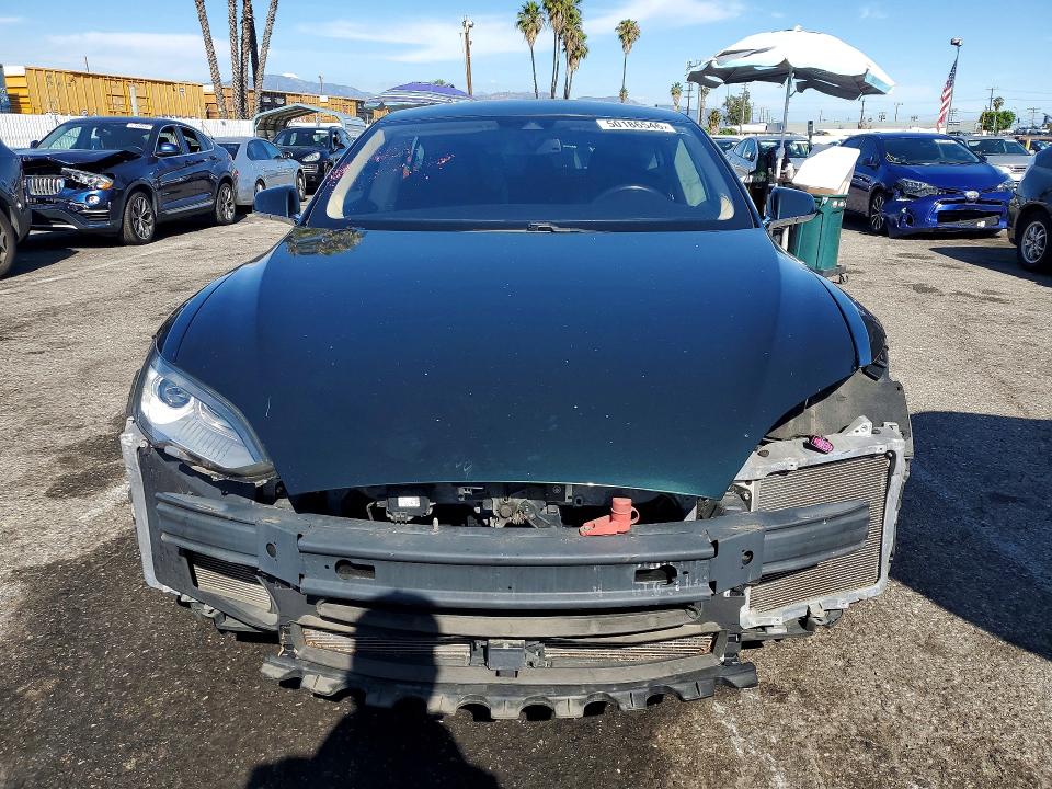 Продаж на аукціоні авто 2014 Tesla Model S, vin: 5YJSA1H17EFP63683, номер лоту: 50186546