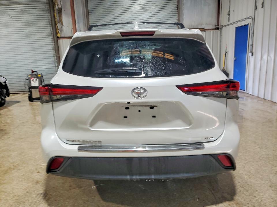 Auction sale of the 2023 Toyota Highlander, vin: 5TDKDRAHXPS005543, lot number: 48739206