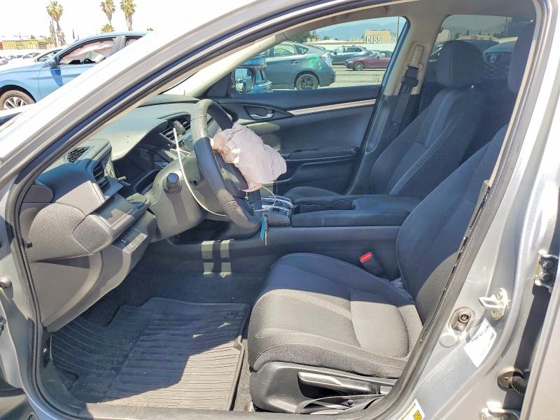 Продажа на аукционе авто 2018 Honda Civic, vin: 2HGFC2F59JH582565, номер лота: 50648636