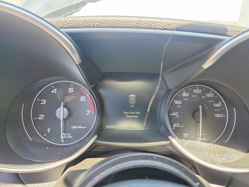 2018 Alfa Romeo Giulia მანქანა იყიდება აუქციონზე, vin: ZARFAEDNXJ7563985, აუქციონის ნომერი: 50492996