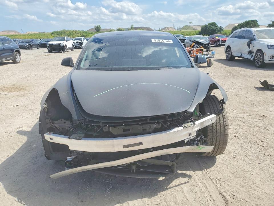 51014736 :رقم المزاد ، 5YJ3E1EA7NF234053 vin ، 2022 Tesla Model 3 مزاد بيع