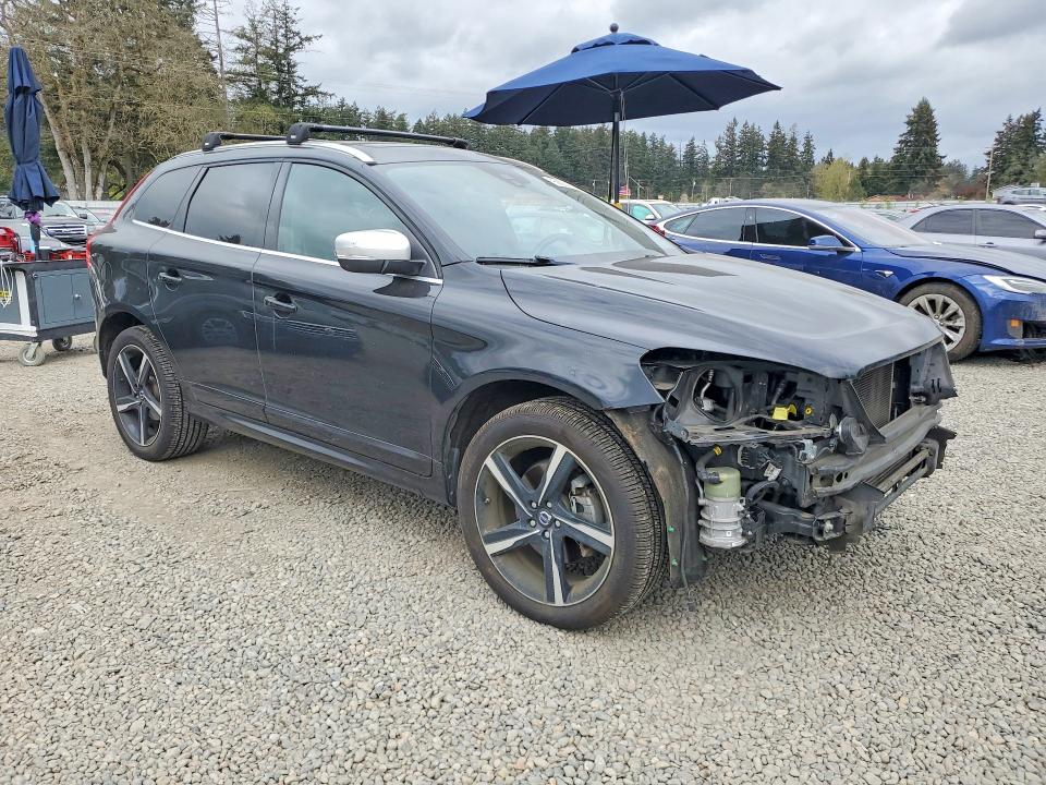 2015 Volvo Xc60 მანქანა იყიდება აუქციონზე, vin: YV4902RHXF2620943, აუქციონის ნომერი: 50974536