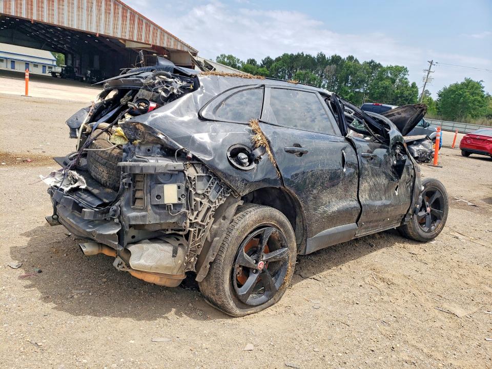 Продажа на аукционе авто 2018 Jaguar F-pace, vin: SADCK2FX4JA272882, номер лота: 51102086