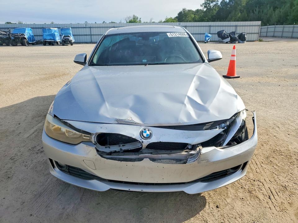 2014 Bmw 320 მანქანა იყიდება აუქციონზე, vin: WBA3C3C5XEF987477, აუქციონის ნომერი: 51314886