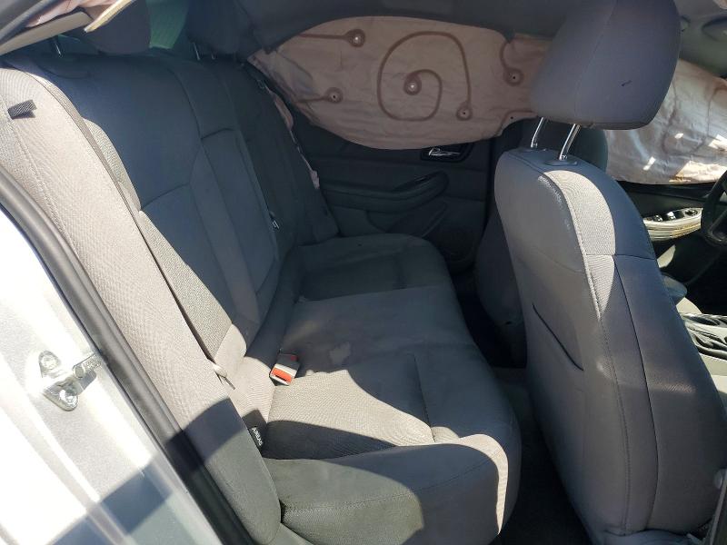 Продажа на аукционе авто 2016 Chevrolet Malibu Limited, vin: 1G11B5SA2GF167610, номер лота: 51000216