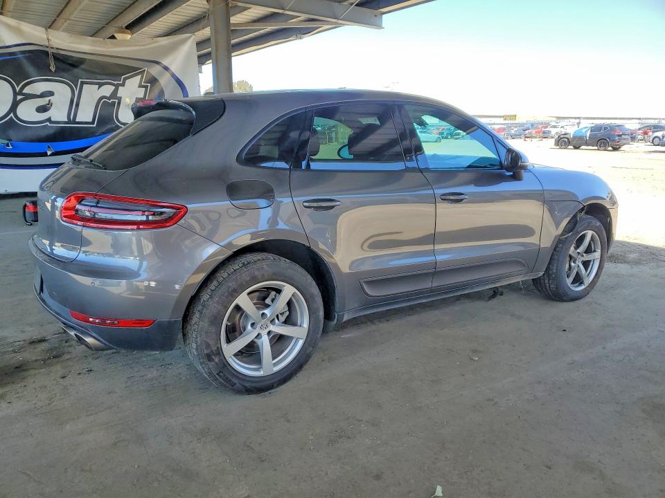 Продаж на аукціоні авто 2015 Porsche Macan, vin: WP1AB2A54FLB42409, номер лоту: 48532056