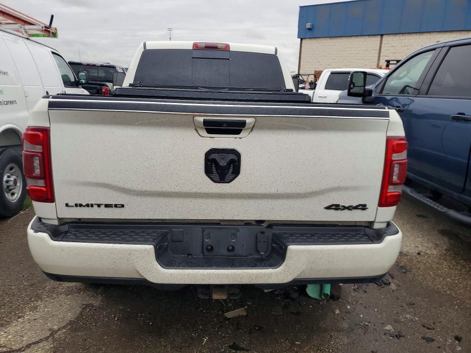 51677386 :رقم المزاد ، 3C6UR5SL2NG381534 vin ، 2022 Ram 2500 مزاد بيع