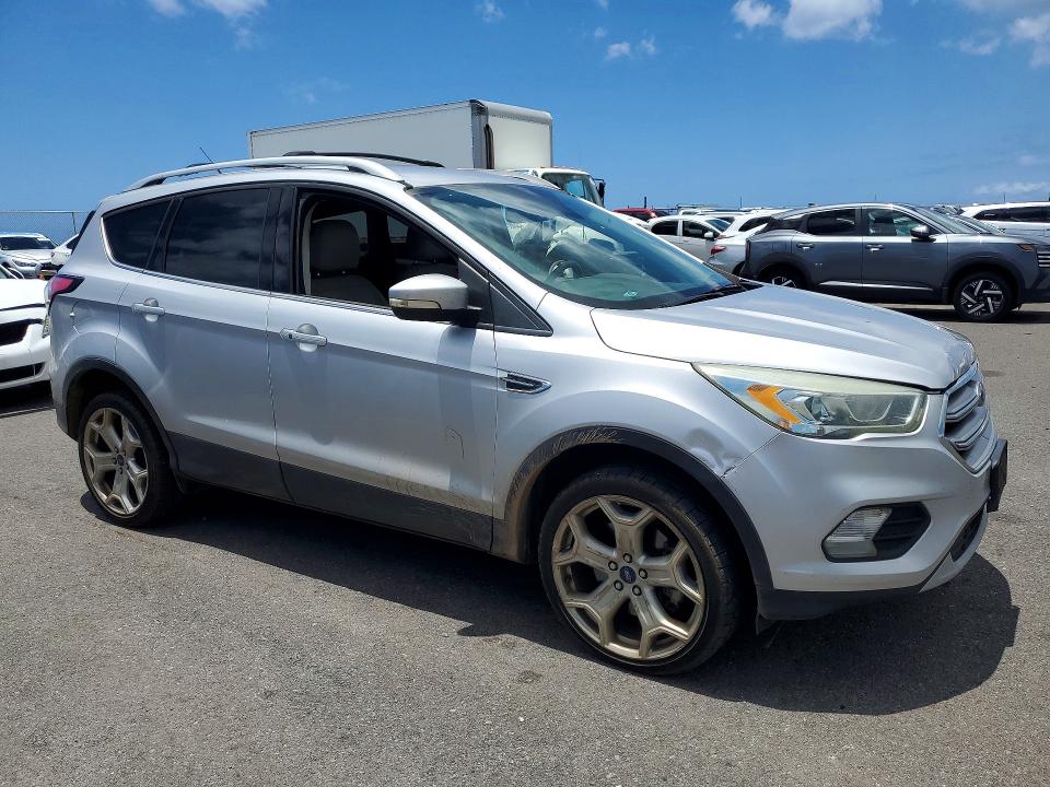 51202926 :رقم المزاد ، 1FMCU0J91HUD12598 vin ، 2017 Ford Escape مزاد بيع