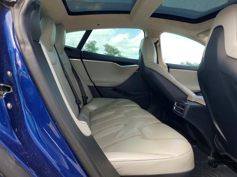 51467246 :رقم المزاد ، 5YJSA1S22FF093401 vin ، 2015 Tesla Model S مزاد بيع