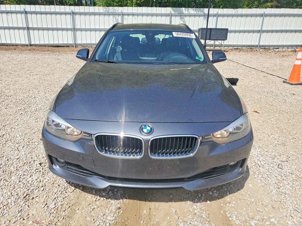 2015 Bmw 328 მანქანა იყიდება აუქციონზე, vin: WBA3G7C55FK297589, აუქციონის ნომერი: 50420956