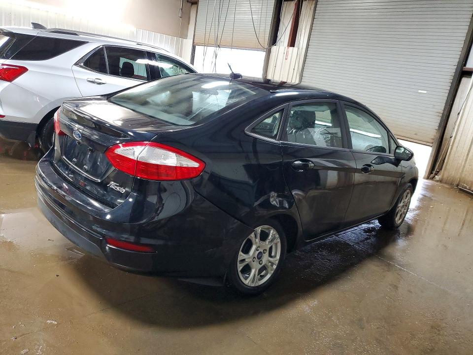 51037966 :رقم المزاد ، 3FADP4BJ2GM104030 vin ، 2016 Ford Fiesta مزاد بيع