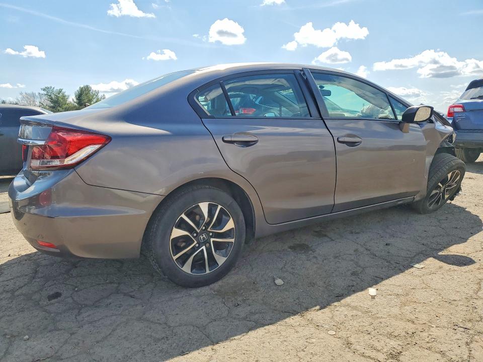 2013 Honda Civic მანქანა იყიდება აუქციონზე, vin: 19XFB2F95DE249073, აუქციონის ნომერი: 48302656