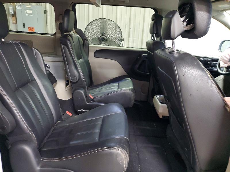 48455596 :رقم المزاد ، 2C4RC1BG0FR695254 vin ، 2015 Chrysler Town & Country مزاد بيع