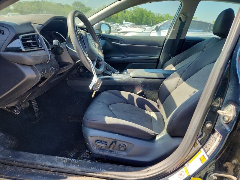 50162926 :رقم المزاد ، 4T1B11HK9KU721491 vin ، 2019 Toyota Camry مزاد بيع