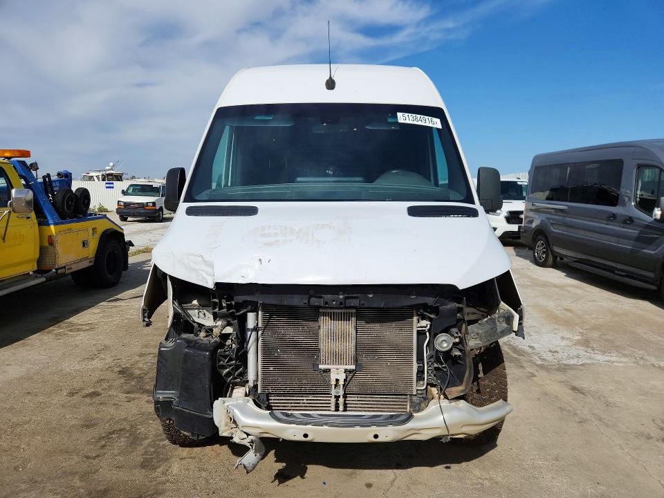 51384916 :رقم المزاد ، WD4PF1CD3KT005430 vin ، 2019 Mercedes-benz Sprinter مزاد بيع