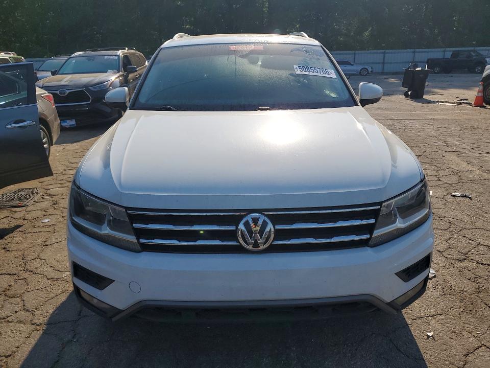 50855766 :رقم المزاد ، 3VV3B7AX4LM104814 vin ، 2020 Volkswagen Tiguan مزاد بيع
