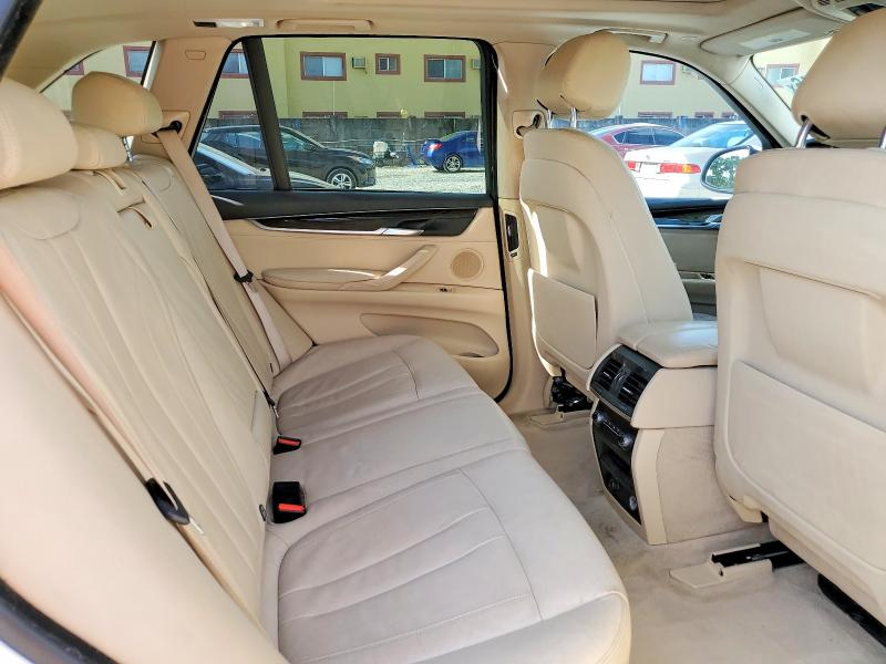 49271446 :رقم المزاد ، 5UXKR2C55F0H35617 vin ، 2015 Bmw X5 مزاد بيع