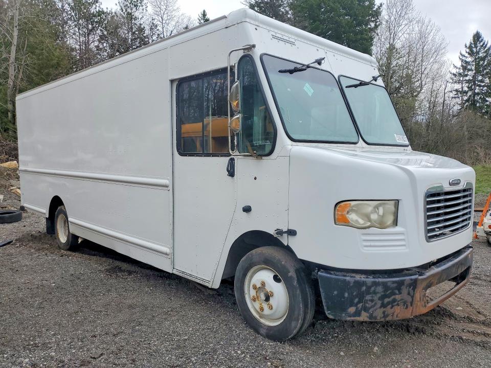 Продажа на аукционе авто 2010 Freightliner Chassis, vin: 4UZAAPDUXACAS5512, номер лота: 49288746