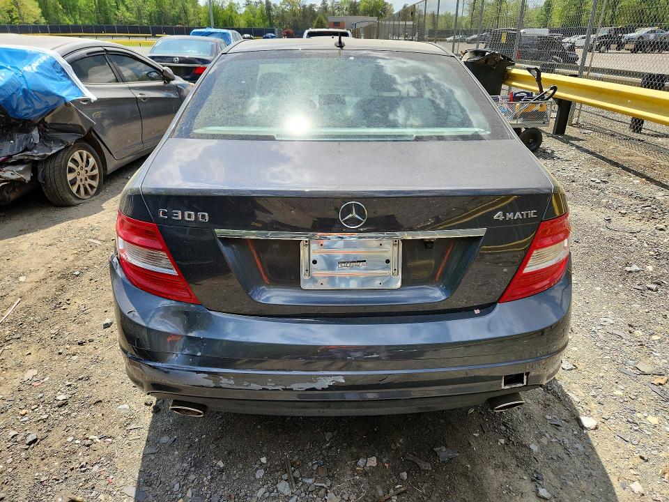 2010 Mercedes-benz C მანქანა იყიდება აუქციონზე, vin: WDDGF8BB1AR104204, აუქციონის ნომერი: 49917946