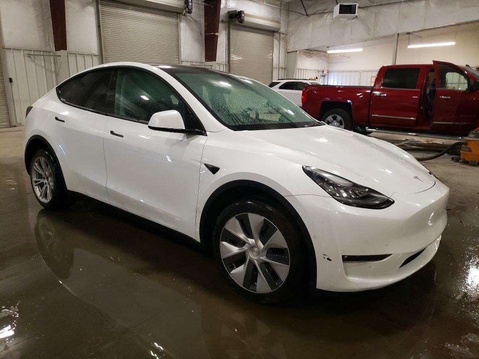 48980986 :رقم المزاد ، 5YJYGDEE3MF188188 vin ، 2021 Tesla Model Y مزاد بيع