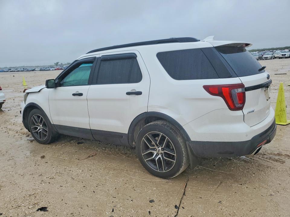 50611776 :رقم المزاد ، 1FM5K8GT5GGA84859 vin ، 2016 Ford Explorer مزاد بيع