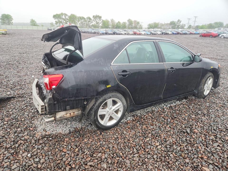 2014 Toyota Camry მანქანა იყიდება აუქციონზე, vin: 4T1BF1FK9EU758582, აუქციონის ნომერი: 51078636