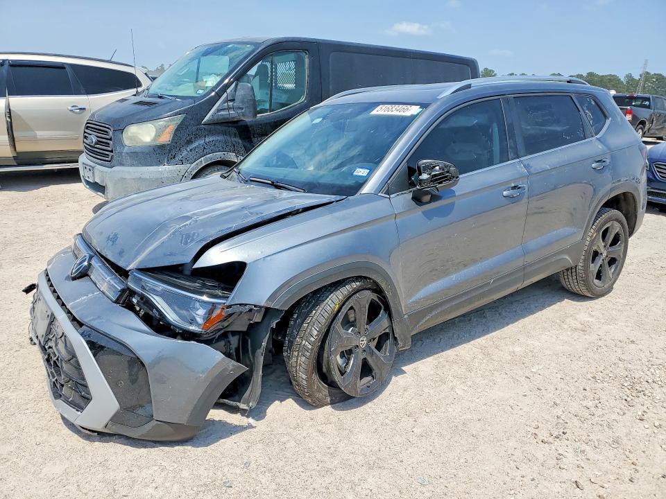 51683466 :رقم المزاد ، 3VV4C7B23SM008224 vin ، 2025 Volkswagen Taos مزاد بيع