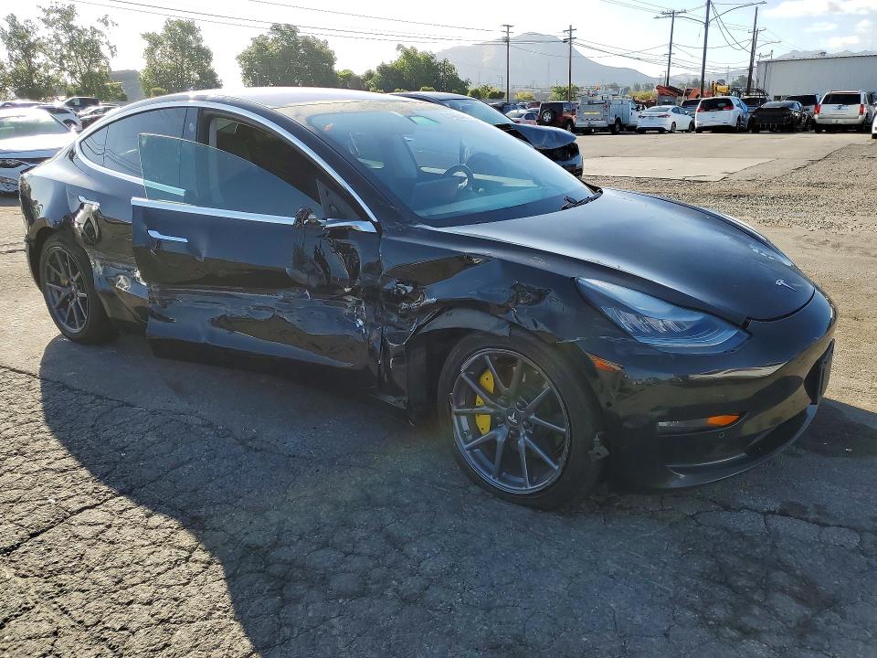 2018 Tesla Model 3 მანქანა იყიდება აუქციონზე, vin: 5YJ3E1EA8JF036432, აუქციონის ნომერი: 49904116
