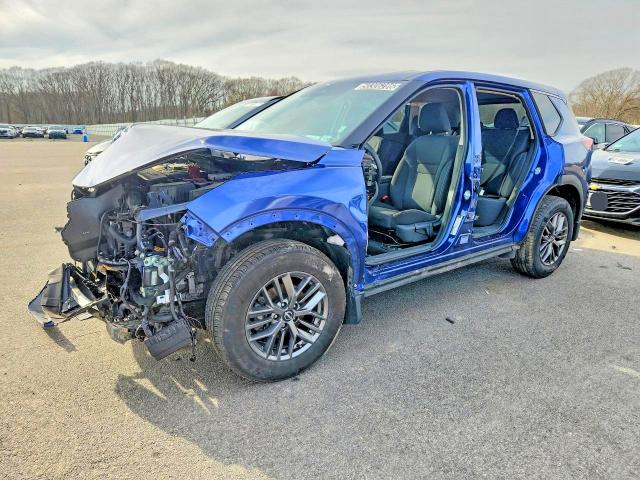 Продажа на аукционе авто 2023 Nissan Rogue, vin: 5N1BT3AB2PC876784, номер лота: 52382796