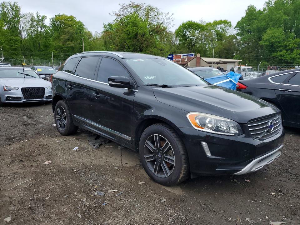 Продаж на аукціоні авто 2017 Volvo Xc60, vin: YV440MDRXH2035739, номер лоту: 51380686