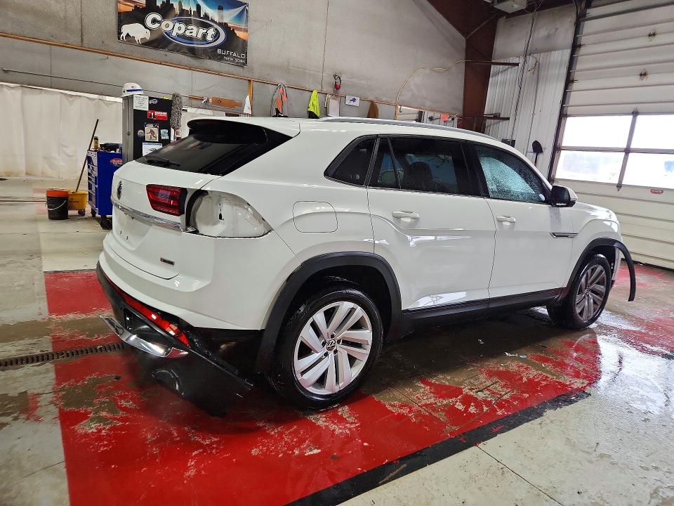 Продажа на аукционе авто 2021 Volkswagen Atlas Cross Sport, vin: 1V2KE2CA9MC211095, номер лота: 51590396