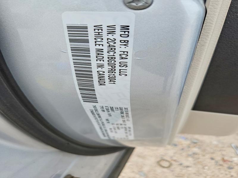 50558436 :رقم المزاد ، 2C4RC1BG0PR613041 vin ، 2023 Chrysler Pacifica مزاد بيع