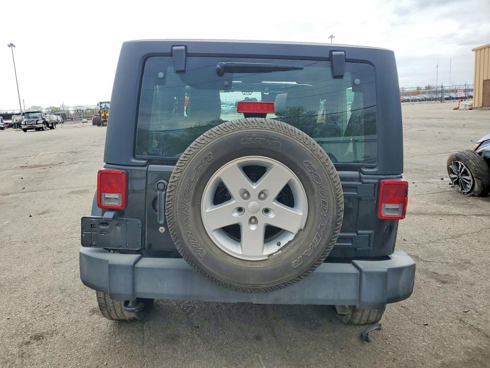 49642656 :رقم المزاد ، 1C4GJWAG8JL928830 vin ، 2018 Jeep Wrangler مزاد بيع