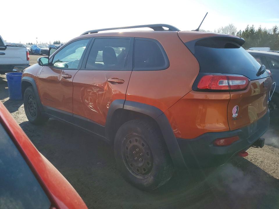 46393476 :رقم المزاد ، 1C4PJMBS8FW564003 vin ، 2015 Jeep Cherokee مزاد بيع