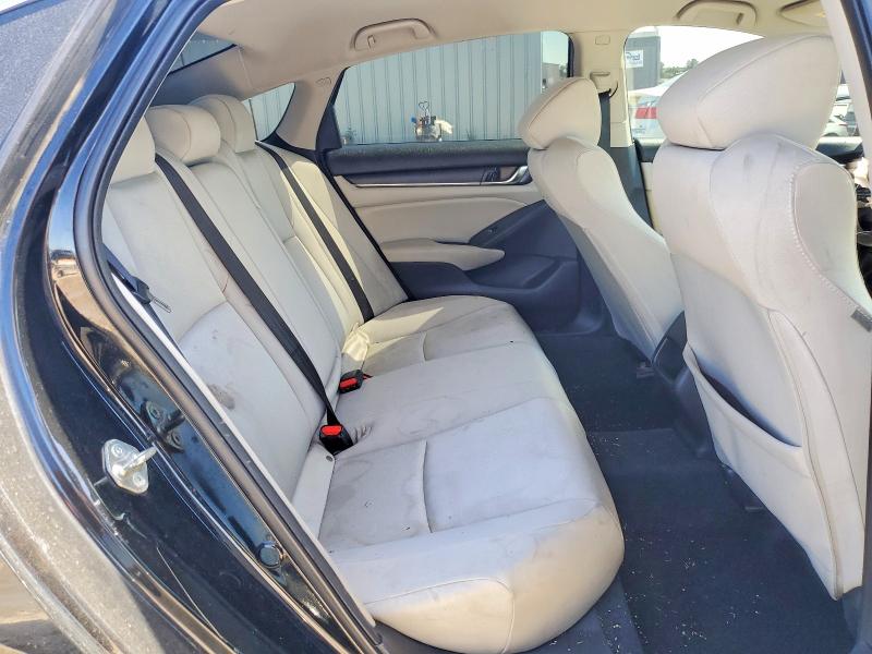 Продаж на аукціоні авто 2018 Honda Accord, vin: 1HGCV1F19JA251536, номер лоту: 49006666