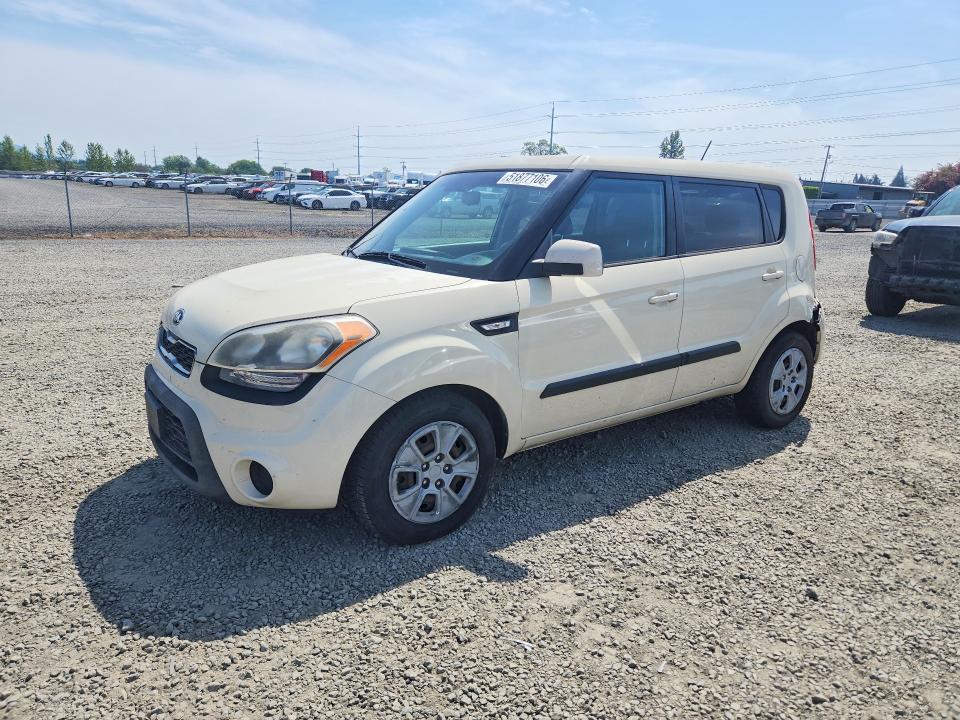 2013 Kia Soul მანქანა იყიდება აუქციონზე, vin: KNDJT2A51D7483982, აუქციონის ნომერი: 51877106