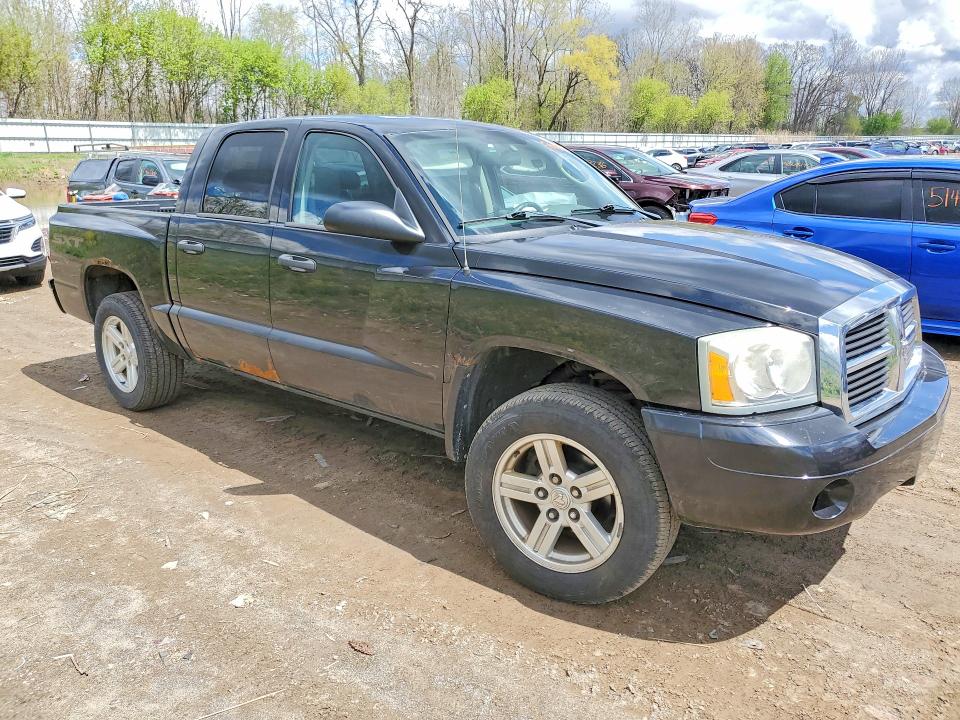 2007 Dodge Dakota მანქანა იყიდება აუქციონზე, vin: 1D7HW28K17S270815, აუქციონის ნომერი: 51990226