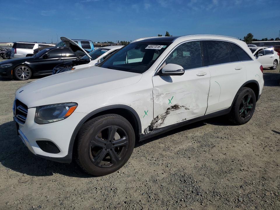 48927016 :رقم المزاد ، WDC0G4JB8HF127567 vin ، 2017 Mercedes-benz Glc مزاد بيع