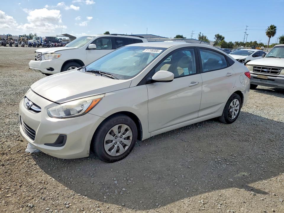 2016 Hyundai Accent მანქანა იყიდება აუქციონზე, vin: KMHCT4AE1GU067470, აუქციონის ნომერი: 51799386