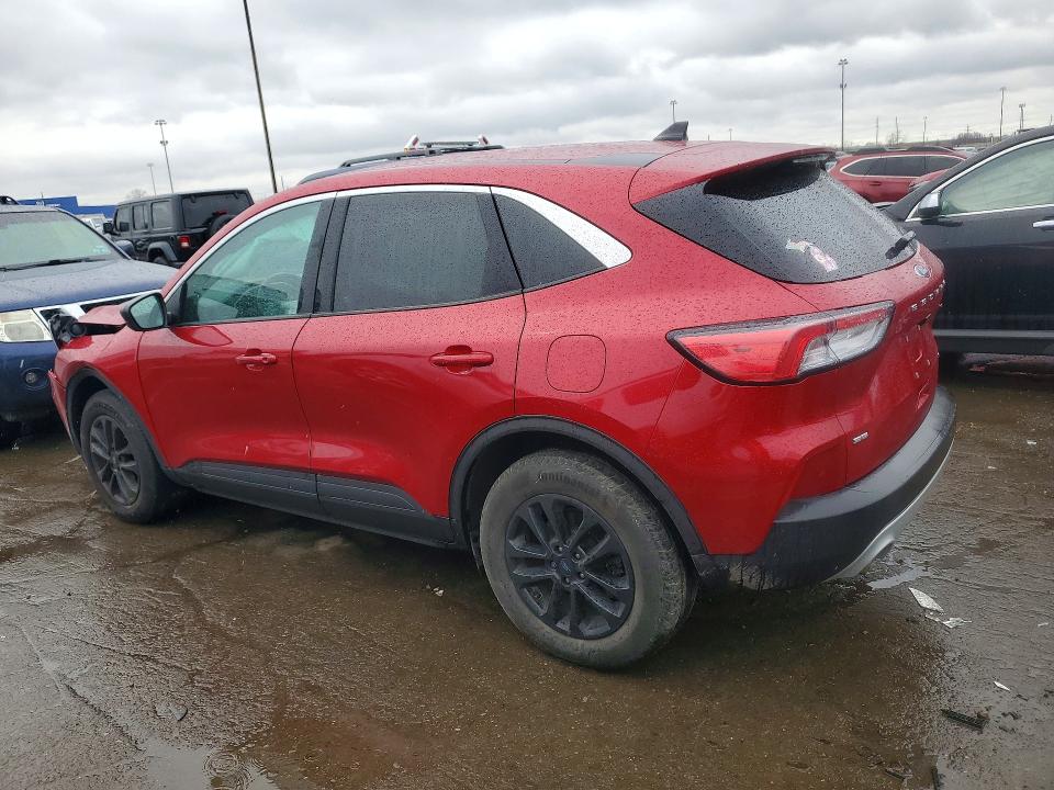 2022 Ford Escape მანქანა იყიდება აუქციონზე, vin: 1FMCU9G60NUA40087, აუქციონის ნომერი: 48326376