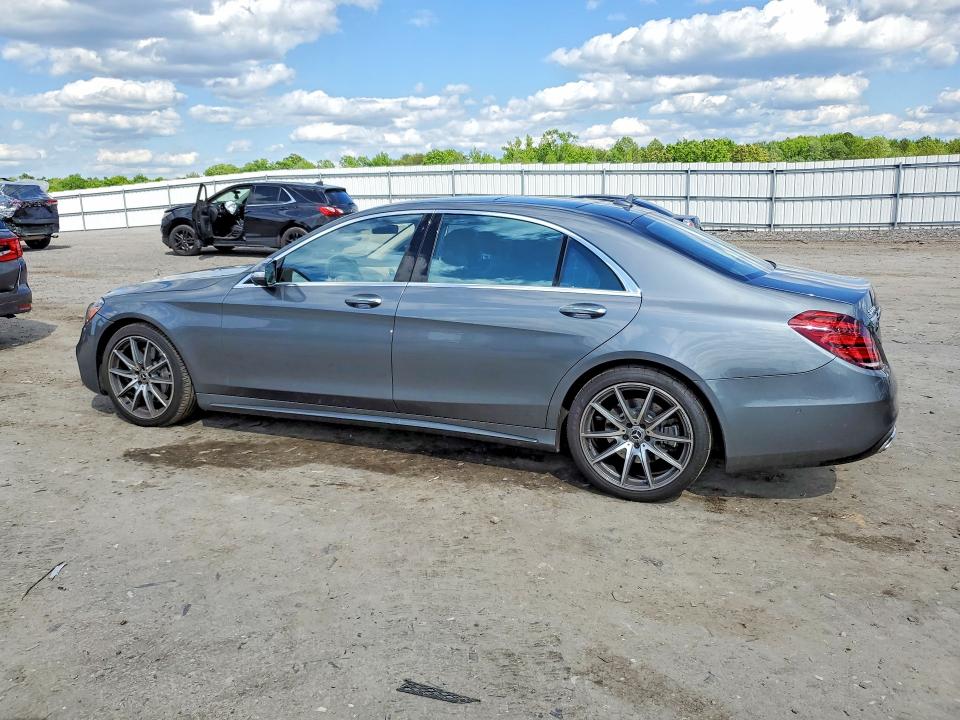 52120906 :رقم المزاد ، WDDUG8DB2JA419427 vin ، 2018 Mercedes-benz S مزاد بيع