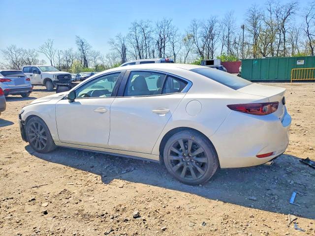 49175676 :رقم المزاد ، 3MZBPACL3NM314677 vin ، 2022 Mazda 3 مزاد بيع