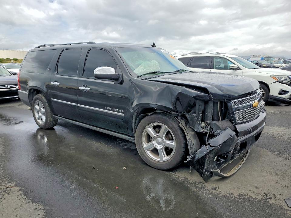 Продажа на аукционе авто 2013 Chevrolet Suburban, vin: 1GNSCKE07DR367698, номер лота: 50852046
