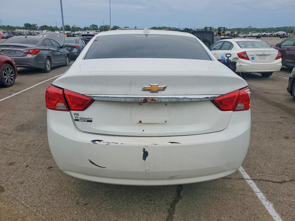 51327876 :رقم المزاد ، 2G1105S35J9170038 vin ، 2018 Chevrolet Impala مزاد بيع