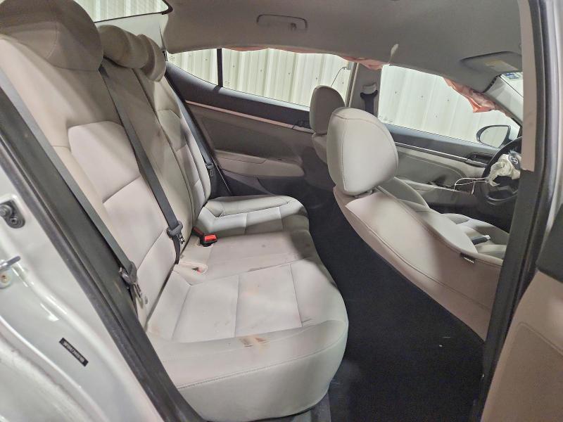 51871726 :رقم المزاد ، 5NPD84LF2HH097489 vin ، 2017 Hyundai Elantra مزاد بيع