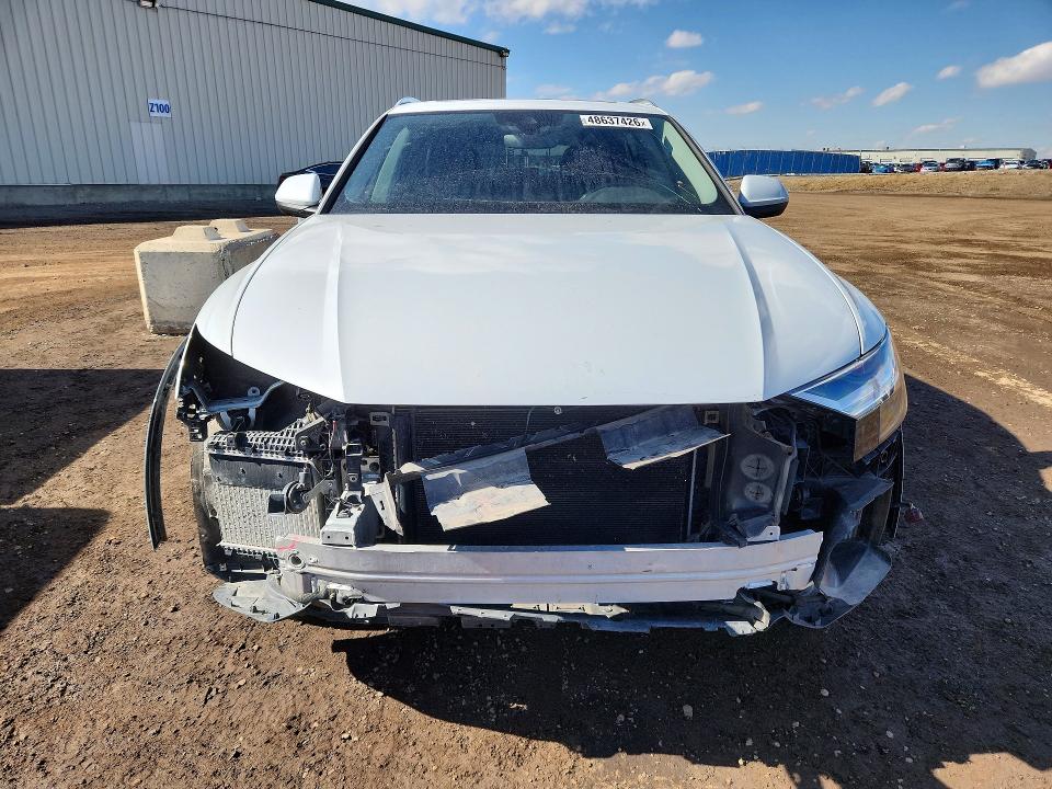 48637426 :رقم المزاد ، WA1AVAF16KD007343 vin ، 2019 Audi Q8 مزاد بيع
