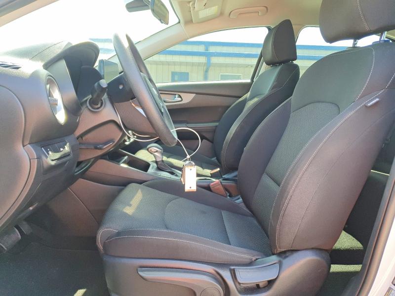 50417516 :رقم المزاد ، 3KPF24ADXME303667 vin ، 2021 Kia Forte مزاد بيع